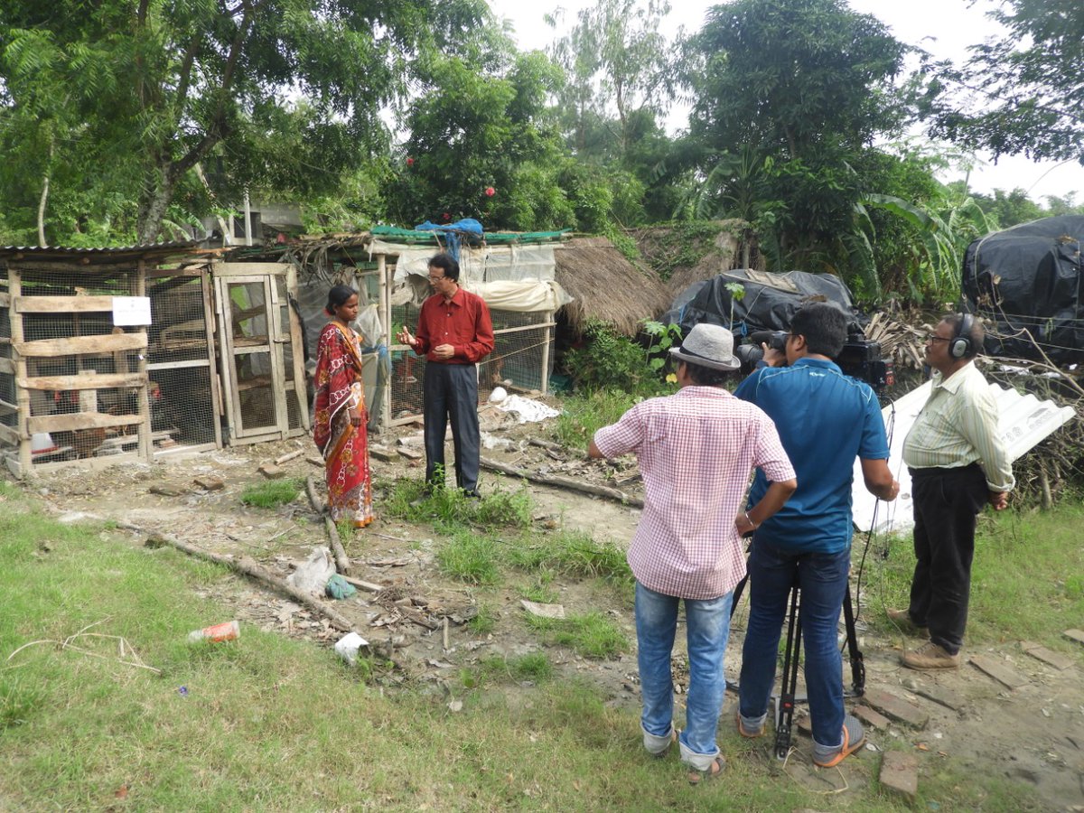 LRRMission's tweet photo. Capturing our success stories on agriculture and animal husbandry by Doordarshan Kendra, Kolkata at Kultali
#sundarban #agriculture #AlternativeLivelihood https://t.co/KrGADHK6zO