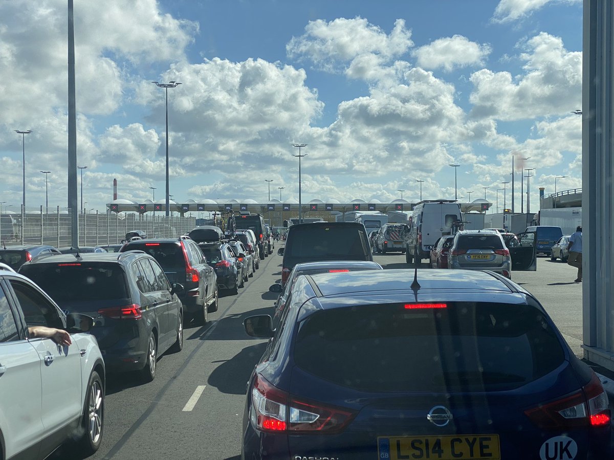 andrewnward's tweet photo. Can’t understand how #ukbordercontrol in #Calais only have 10 of 18 booths open at peak travel time back to the UK. Missed one ferry so far due to this. 30 mins at French control and 1:30 for UK border control. https://t.co/KcwHiS9JYD