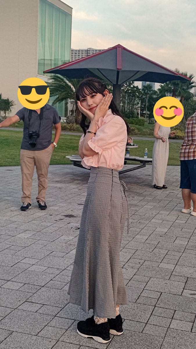 DOLFTuKqBihJiAE's tweet photo. 仕方ないのでおすそわけです🎀
加工してないよ！！
#KNOA #あちゃん #あいり #あいちゃん #加瀬藍梨 #豊洲 #花火 #近すぎてやばかった https://t.co/0EmG21rHfK
