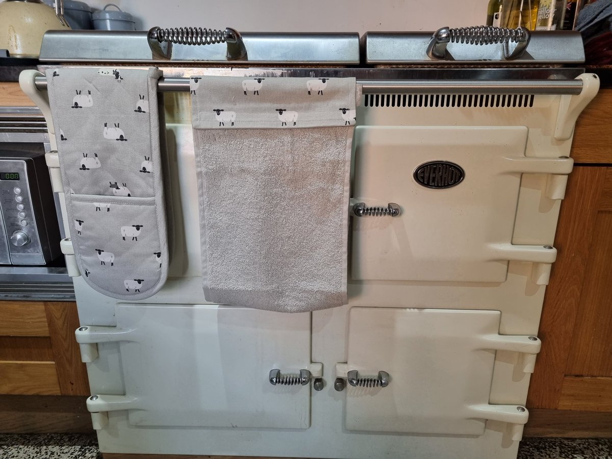 Milly Fyfe ® (@millyfyfe) on Twitter photo Treated my <a href="/everhotcookers/">Everhot Cookers</a> to some new <a href="/SophieAllport/">Sophie Allport</a> accessories ahead of <a href="/LoveLambWeek/">Love Lamb Week</a> 🐑🐏 Treated my <a href="/everhotcookers/">Everhot Cookers</a> to some new <a href="/SophieAllport/">Sophie Allport</a> accessories ahead of <a href="/LoveLambWeek/">Love Lamb Week</a> 🐑🐏