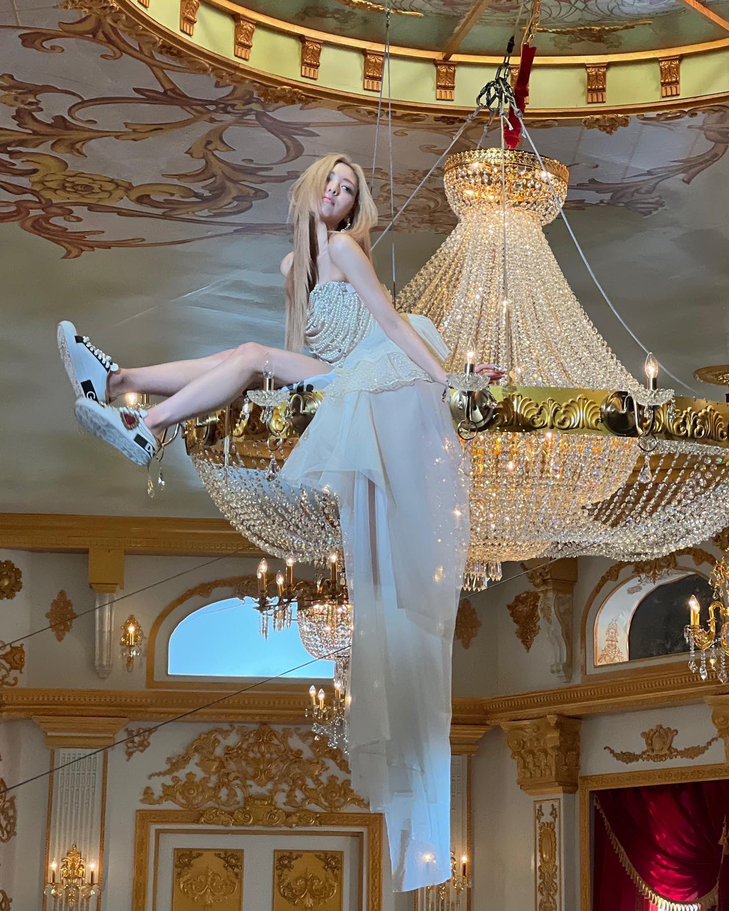 FbLOJaCUEAA7-2R.jpg:orig