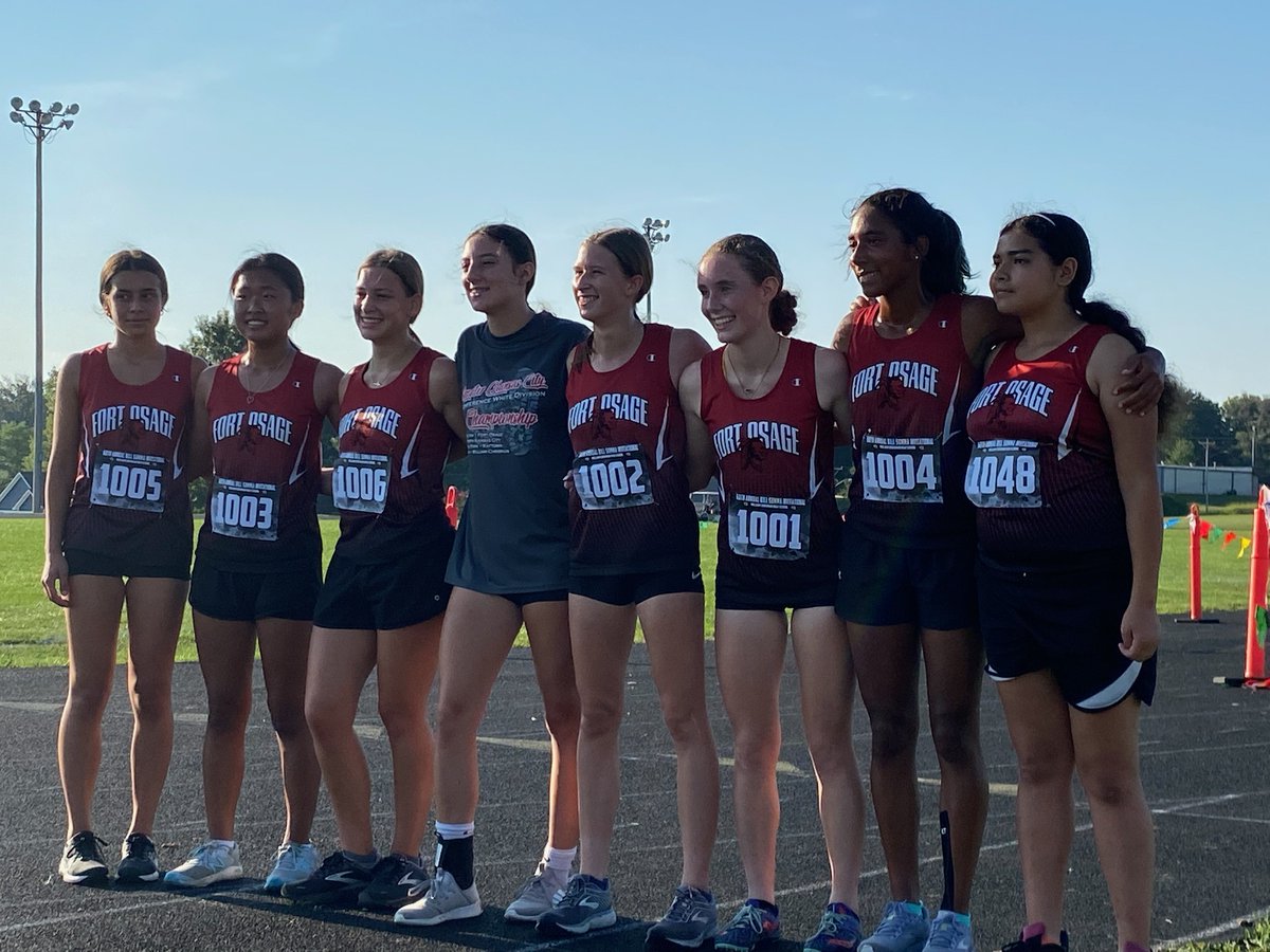 FortOsageXC's tweet photo. Both boys and girls team were victorious at City Champs. They were amazing. https://t.co/cNQpy0dqHO