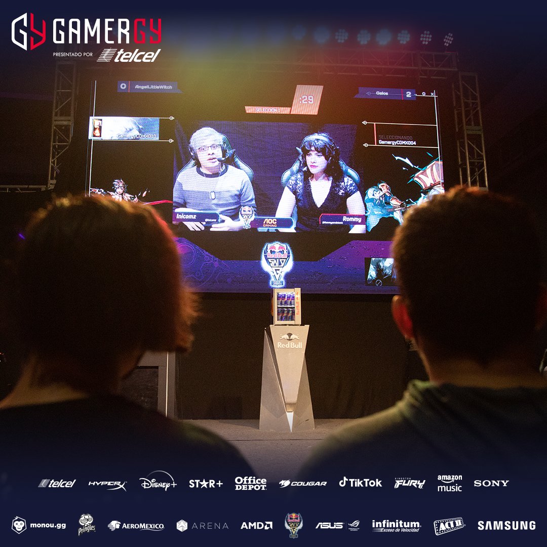 GAMERGY_Mx's tweet photo. La batalla en #RedbullSoloQ encendió a toda la afición en GAMERGY México presentado por @Telcel el día de ayer. 

¿Qué nos espera el día de hoy? ¡Nos vemos más tarde! 🕹️💪

#ViveGAMERGYMx 

🎟️https://t.co/4JMfb1bx1s https://t.co/a90eAz0m67