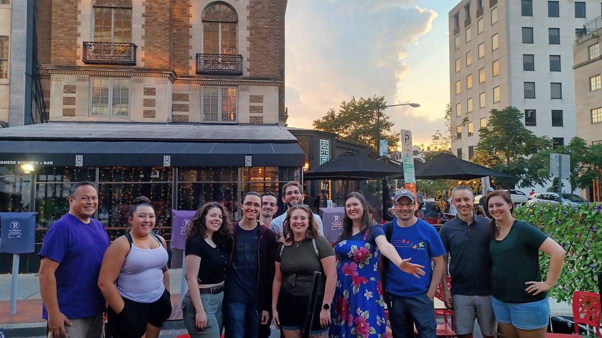 _thebrizzle_'s tweet photo. @CoinHuntWorld IGN: TheBrizzle
#coinhuntworld #mycoinhuntsummer

I drove 3,246 miles round trip (over 48 hours of driving) from Austin TX to Washington D.C. for the USA sushi quest. I did 10 yellow vaults, joined up with @ApertureCatCHW in Georgia, and had sushi in D.C. with 11 other hunters. https://t.co/ATXnuZhBXQ