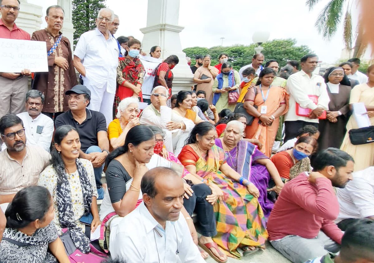 prakashraaj's tweet image. At the protest in MYSORE  #JusticeForBilkisBano #justasking
