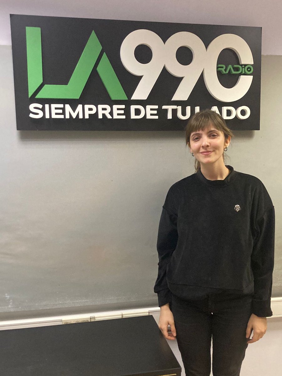 splendidam990's tweet photo. #AHORA | Nos visita en los estudios de #LA990 Carmen Sanchez Viamonte.

🎶Música en vivo en #HagamosAlgoConEsto, con 
@Irihauser y @pmarcovsky.

💻Escuchanos en https://t.co/aBCbYCjwY2 https://t.co/xDrlhu5ydz