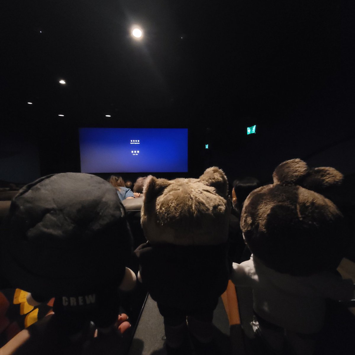 candy_keung's tweet photo. It's the 9th time to watch #mama_s_affair #阿媽有咗第二個
The kids are still excited. They love their papa #KeungTo but they love #FongChing too
It's nice to see #keungshowhkfanclub logo in the roller credit https://t.co/qq0FY6A4LZ