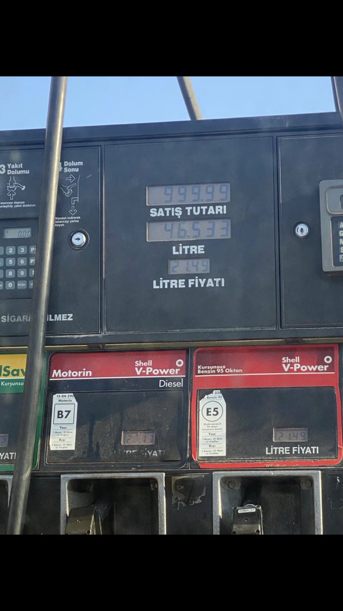 bu cuma bim de 46lt benzin 999.99kuruş…