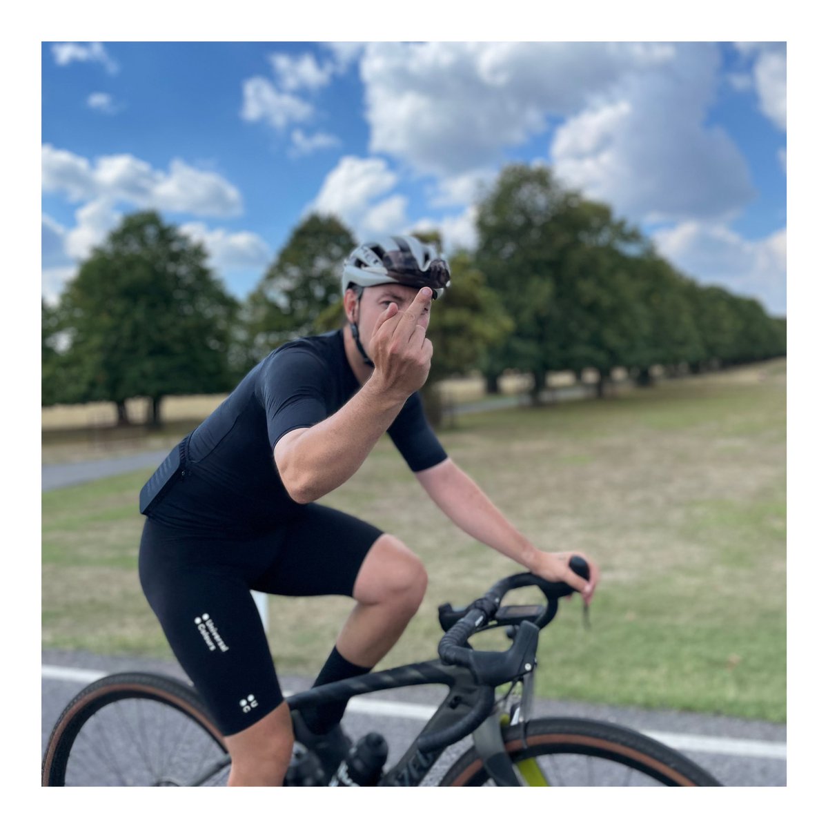 jferg_76's tweet photo. Saturday Gravel Part II #cycling #gravel #saturdaysocial #ridingwithfriends https://t.co/SLMQQFr4CG