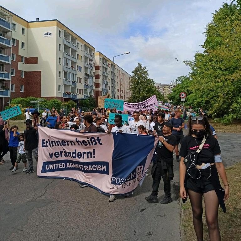 IL Hannover on Twitter "Mit mehreren Tausend Menschen erinnern wir in