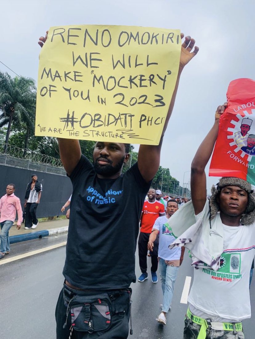 renoomokri's tweet photo. Oh my gosh! These Port Harcourt Obidients really mean me o! As we say in my language, è sh’urun tié!

Small correction, it is Omokri, not Omokiri. 

#TableShaker https://t.co/CdhUrgbM5V