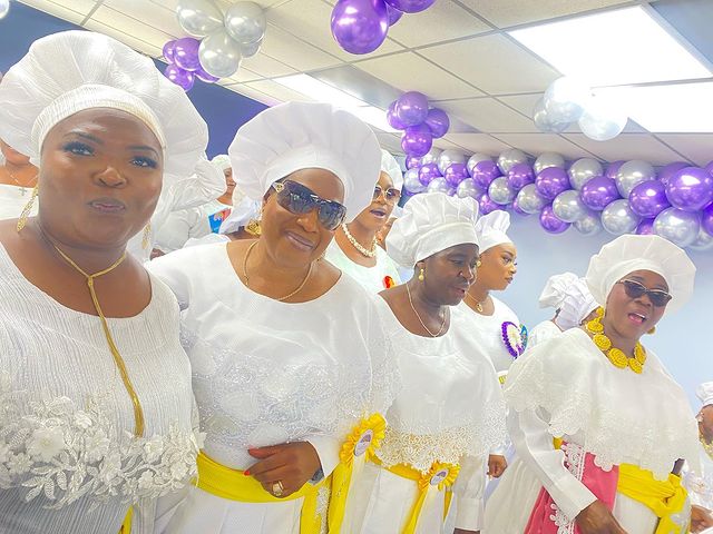 celeheritage's tweet photo. HARVEST OF SOUNDS OF REJOICING💃🏿🎶🙏🏾

#celestialchurchofchristworldwide #ccc #prophetic #thanksgivingservice
#celestialchurchworldwide #celestialchurchofchrist
#church #christianity #cccchoir #sundayservice #cccunite
#weinthecccinspire #omocelenimi
#celestialchurchofchristlondon https://t.co/p0X4YOVrTP