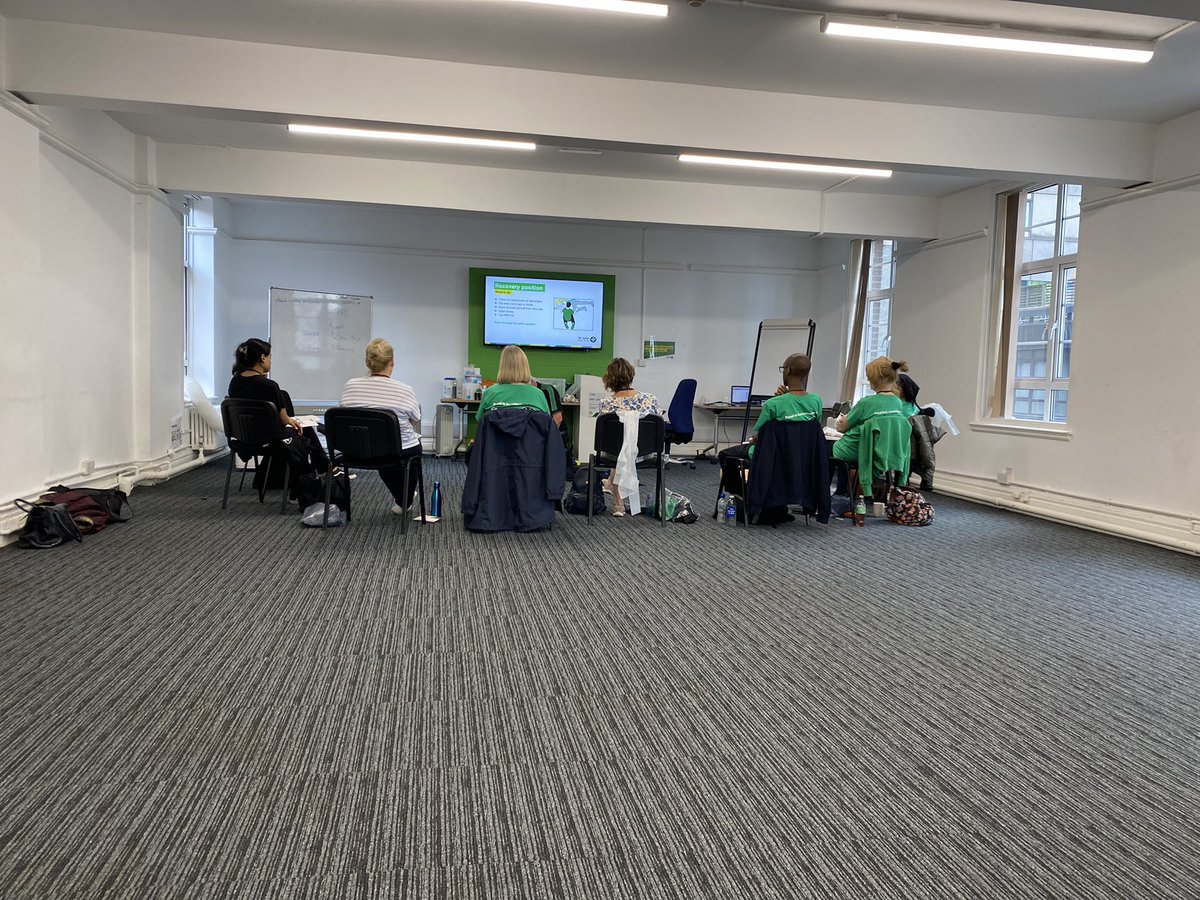 SJAMarkDudfield's tweet photo. For #MySJADay today Myself and @DanJWHorton have been training a group of new @stjohnambulance vaccination volunteers. Another 8 people who will be out helping us fight #COVID19 at a vaccination centre near you! 😊 💉 https://t.co/krhJvRA9U6