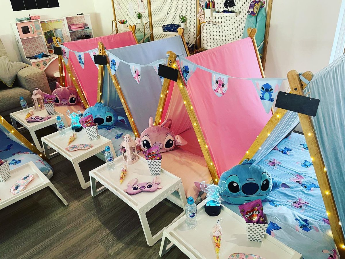 sleepoverstarzz's tweet photo. Stitch AND Angel themed sleepover for a lucky 10yr old in Johnstone 💙💖

If anyone who has a Stitch sleepover booked would like to change to add in Angel, just let me know 🙂
#sleepover #party #glasgow #johnstone #liloandstitch #stitch #angel #stitchandangel https://t.co/axrVXVMQ95