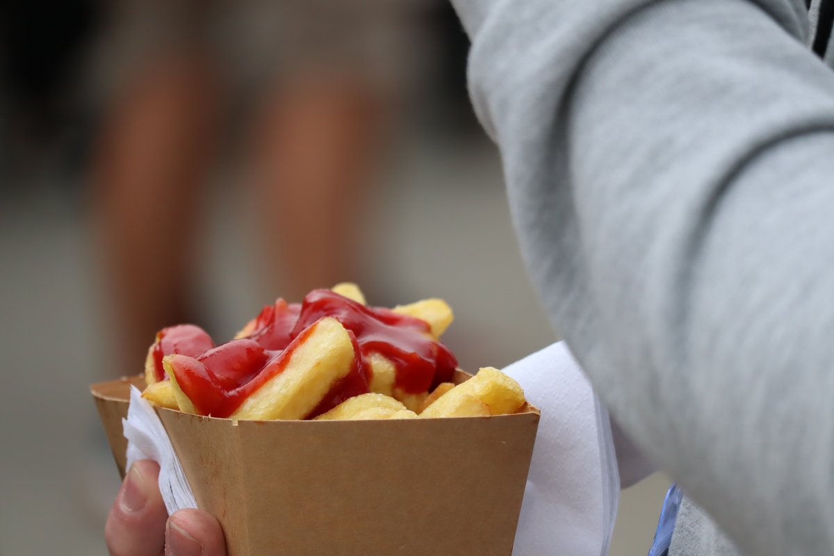 circuitspa's tweet image. French fries : 😆😆 
Ketchup - Like
Mayo - RT 
#fun #F1 #belgianGP