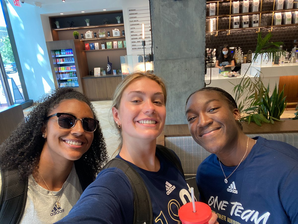 brianblethen's tweet photo. RaiseHigh Seniors!!! Let's GO 2023!!! https://t.co/DVgcC1X3qg