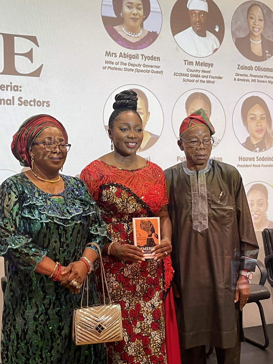 tityski's tweet photo. Picture gallery from the “Emerge” book launch 

#emergebytitiogunbambi
#emergeproject https://t.co/ofavV1PsAz