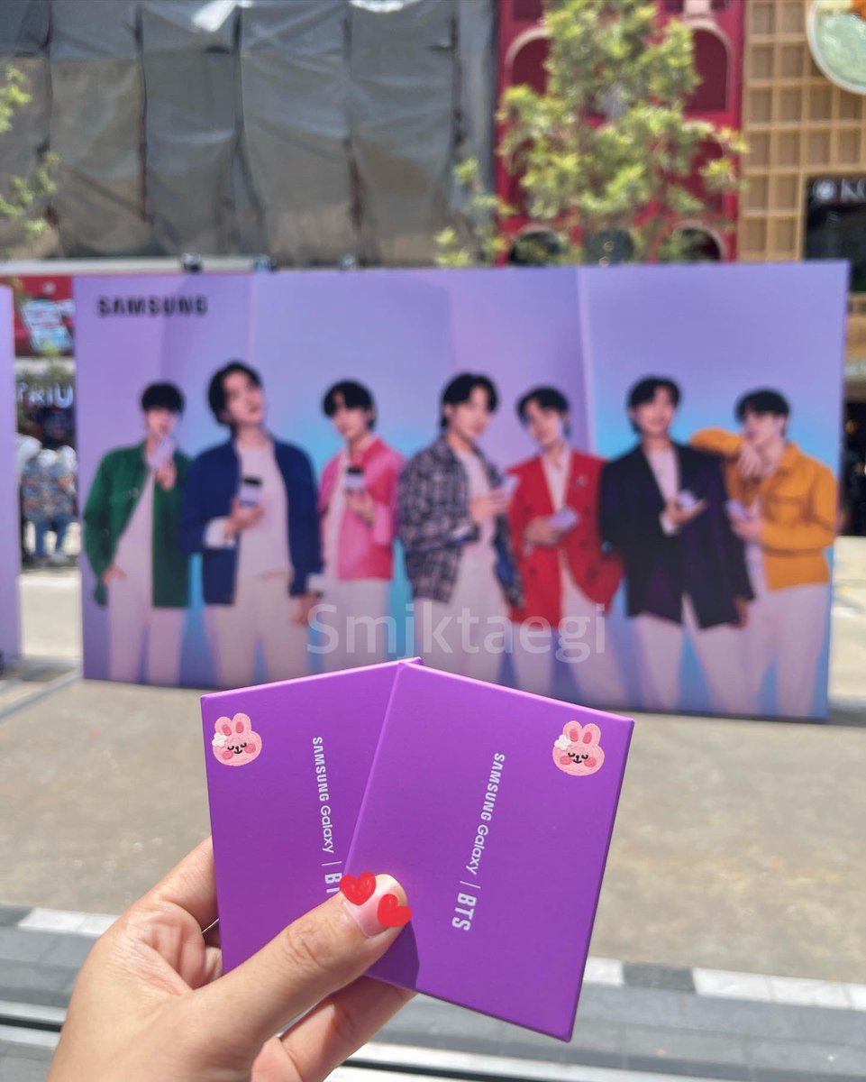 SmJktaeGi's tweet photo. อาร์มี่💜

มาร่วมกิจกรรมวันเกิดJungkook🎂แจกการ์ดSamsung flip 4 (2เซ็ท)

รีทวีต(ไม่ต้องฟอล)+เมนชั่น สาเหตุที่มาติ่งบังทันหรือบอกเล่าความประทับใจที่มีต่อจองกุก

ประกาศผู้โชคดีวันที่ 1กันยา (วันเกิดจองกุก)

#JUNGKOOKDAY #Jungkook #jungkookbirthday #bts #ตลาดนัดบังทัน  #การ์ดบังทัน https://t.co/i8fk7vvsga