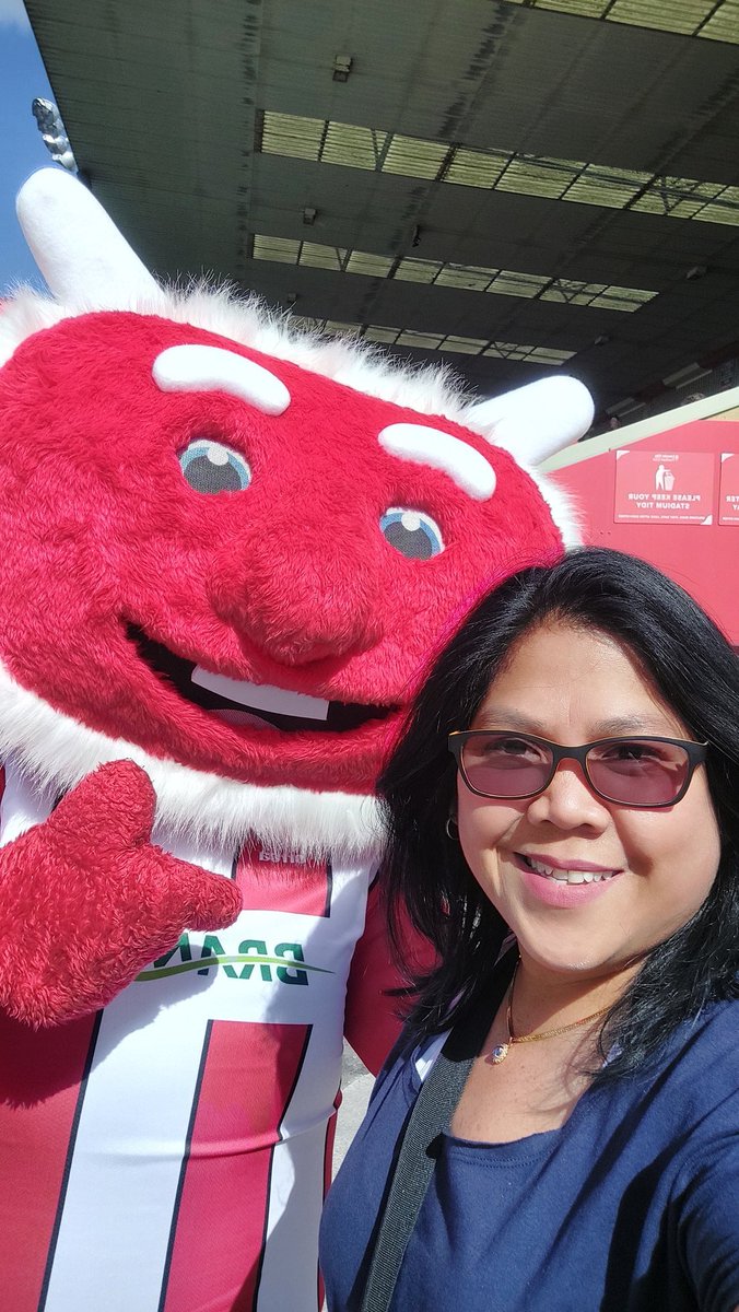 maysutton2011's tweet photo. Go @LincolnCity_FC https://t.co/Z7F8P6sDXv