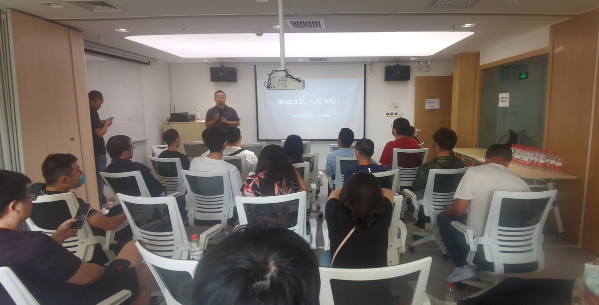 metatribe6465's tweet photo. Today our IC openday ended successfully.
We invited five experts and elites to make speeches on IC---Web3.0 full-stack solution, the Web3.0 entry strategy, and the global development trend of the Web 3.0. A round table meeting was held at the end of the event.
#Dfinity https://t.co/NLUaKDVkkx