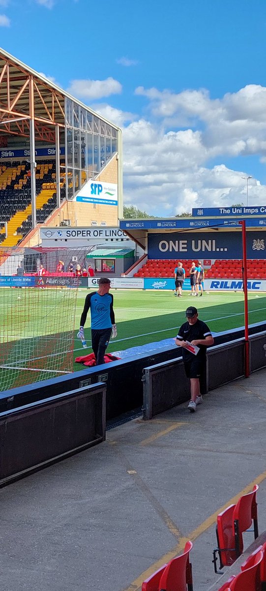 maysutton2011's tweet photo. Go @LincolnCity_FC https://t.co/Z7F8P6sDXv