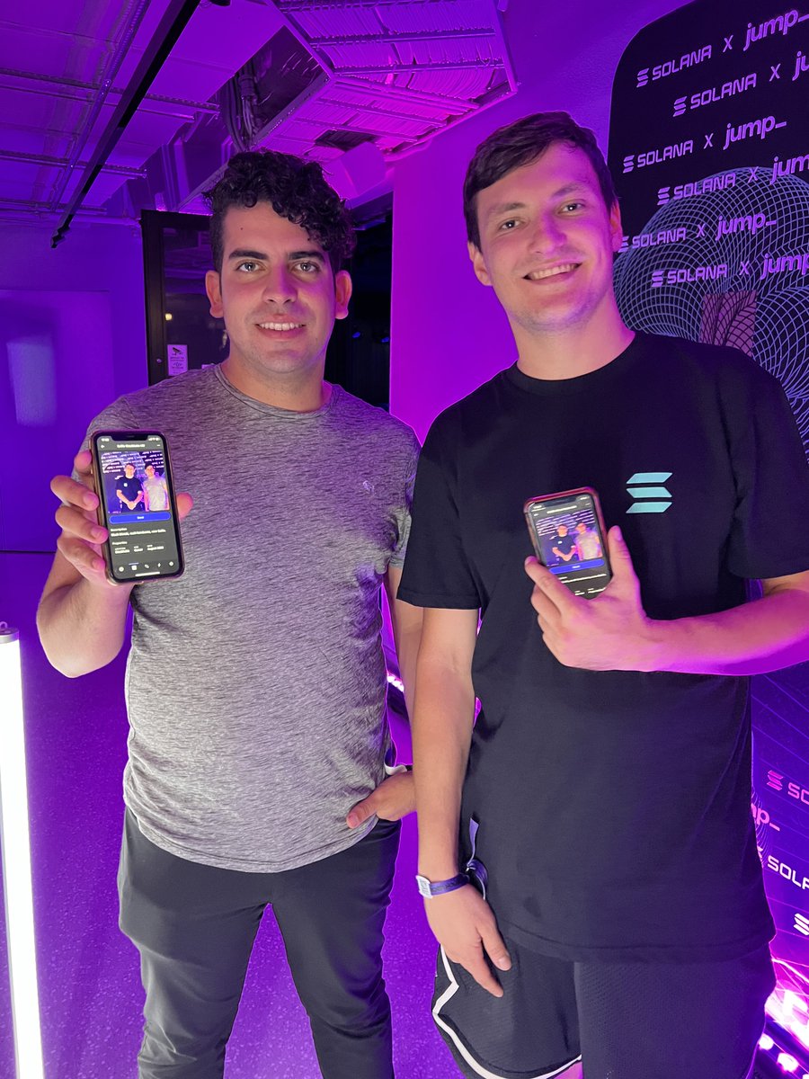 solfieapp's tweet photo. Solfie excitement at Stockholm #HackerhouseStockholm @hackerhouses 

@AlfredoMensi @eanisei https://t.co/Efyr2qmGPB