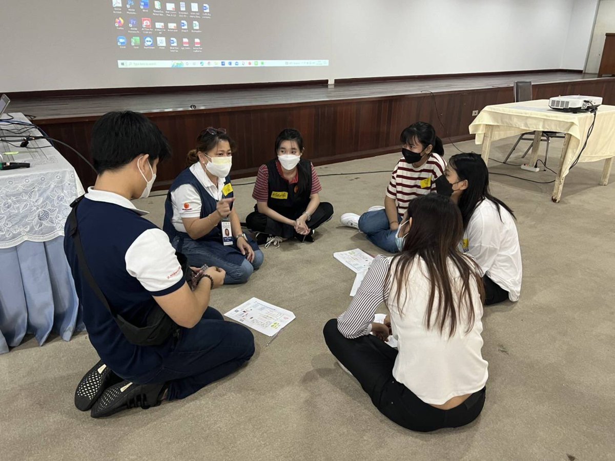 MiMiSoGuYa's tweet photo. Volunteer Orientation at Neurological Institute of Thailand for volunteer service in September at Chulabhorn Hospital ☺️ https://t.co/AYRC7IbRmc