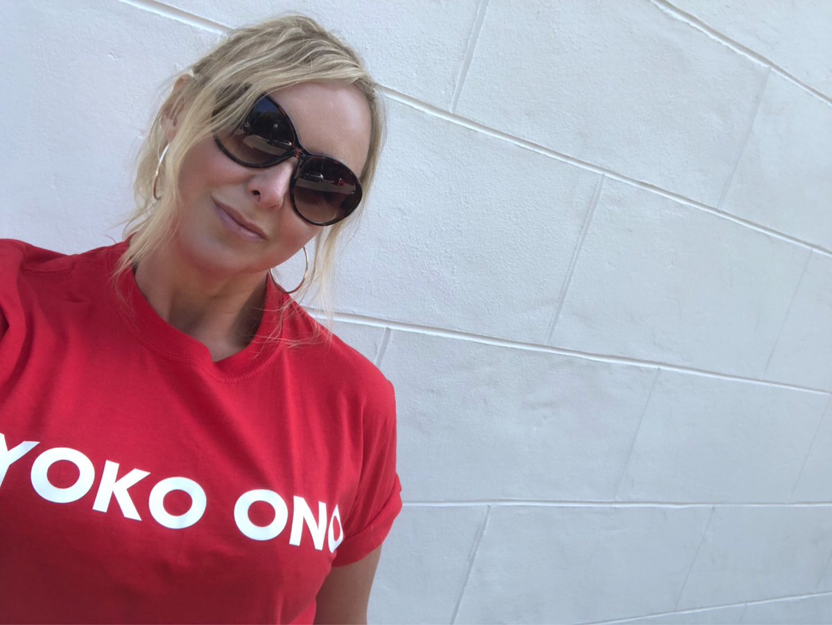 Less than 5 minutes after leaving the house a fella shouted ‘Approximately Infinite Universe’ at me from across the road 😂 #Liverpool #yokoono ❤️ <a href="/yokoono/">Yoko Ono</a>