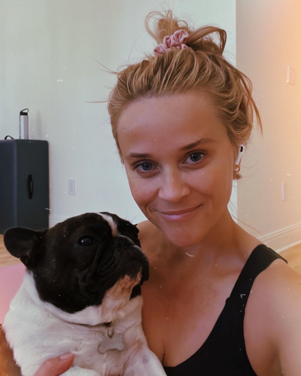 Reese Witherspoon tweet media