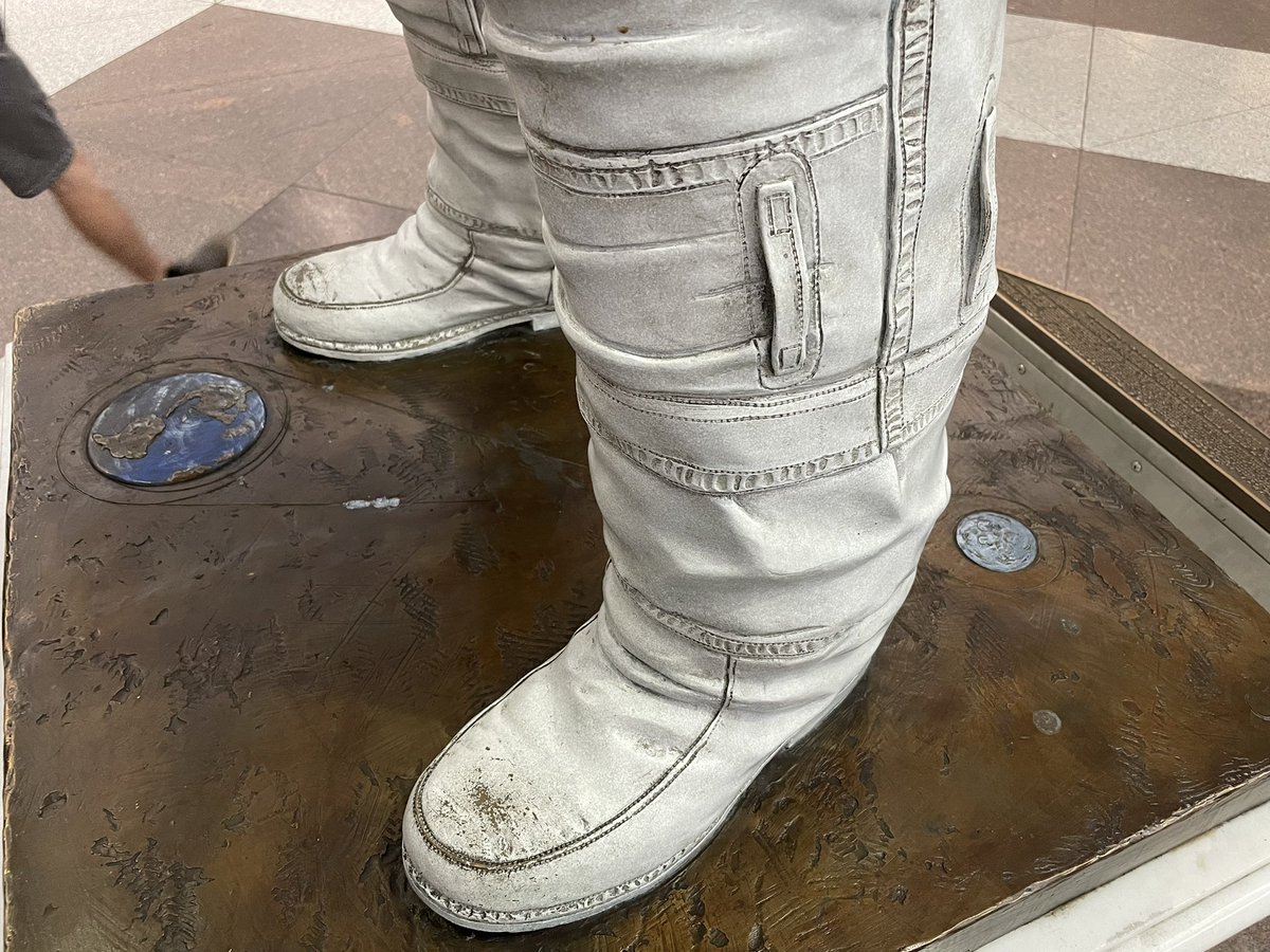 Tim Cichan tweet media