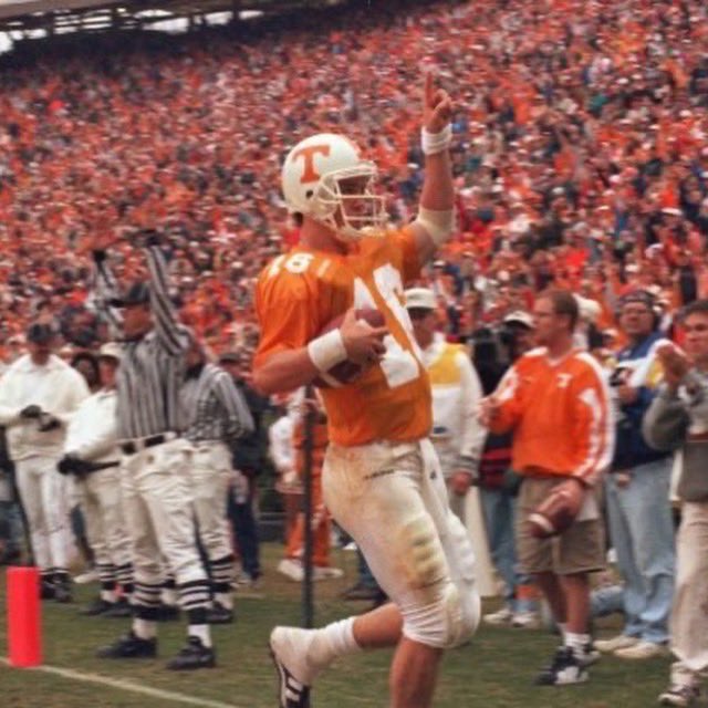 GeorgeMacIntyr6's tweet photo. After a great conversation with Coach Heupel, I am blessed to have received an offer from the University of Tennessee! 🍊 #Govols @theBAFootball https://t.co/DhQEXCsil4