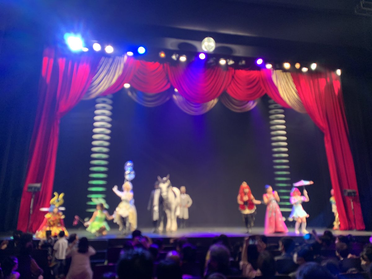 hine527's tweet photo. MagicCircus 最高すぎて😭
涙でてきました😅💦
素晴らしいSHOWでした🙋♀️
長崎から佐賀から色んな人に
会えたのも嬉しかったです🙋♀️
#hannah
#伝伝
#天平
#MagicCircus https://t.co/DQfiJnYY0n