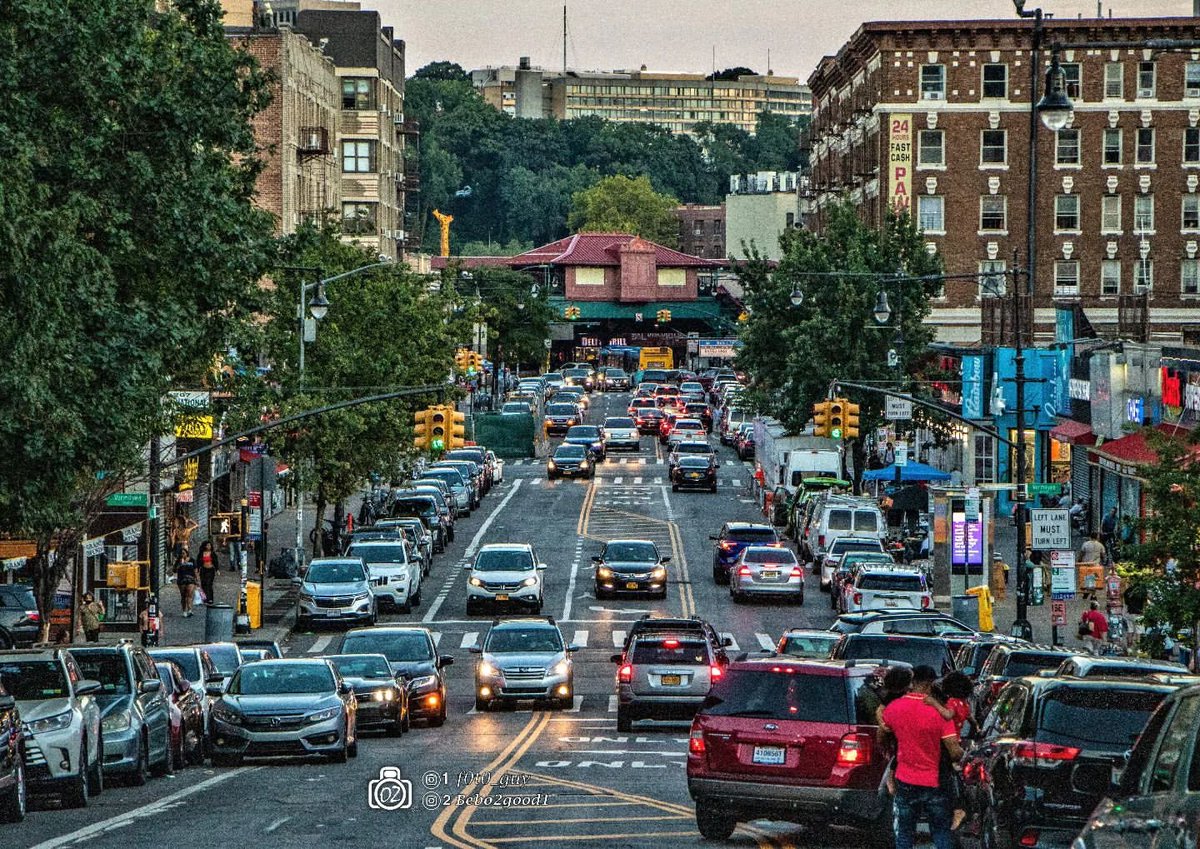 Uptowncollectiv's tweet photo. Can’t Stop, Won’t Stop

📸: #f0t0_guy | IG

https://t.co/yFQyER9NoY 

#UptownLove #WashHts #Harlem #Inwood #InTheHeights #Dyckman #ElBronx #WashingtonHeights #PlanetUptown https://t.co/aaNOEeO1Ek
