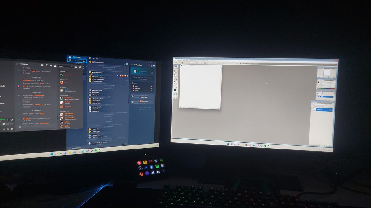 Posted earlier on the Instagram (Go follow! instagram.com/glas5official/) 

Glas5 is remodeling, and building to come out strong and ready for you guys! Stay up to date, big updates/announcements are coming soon!!!

#GoGlas5