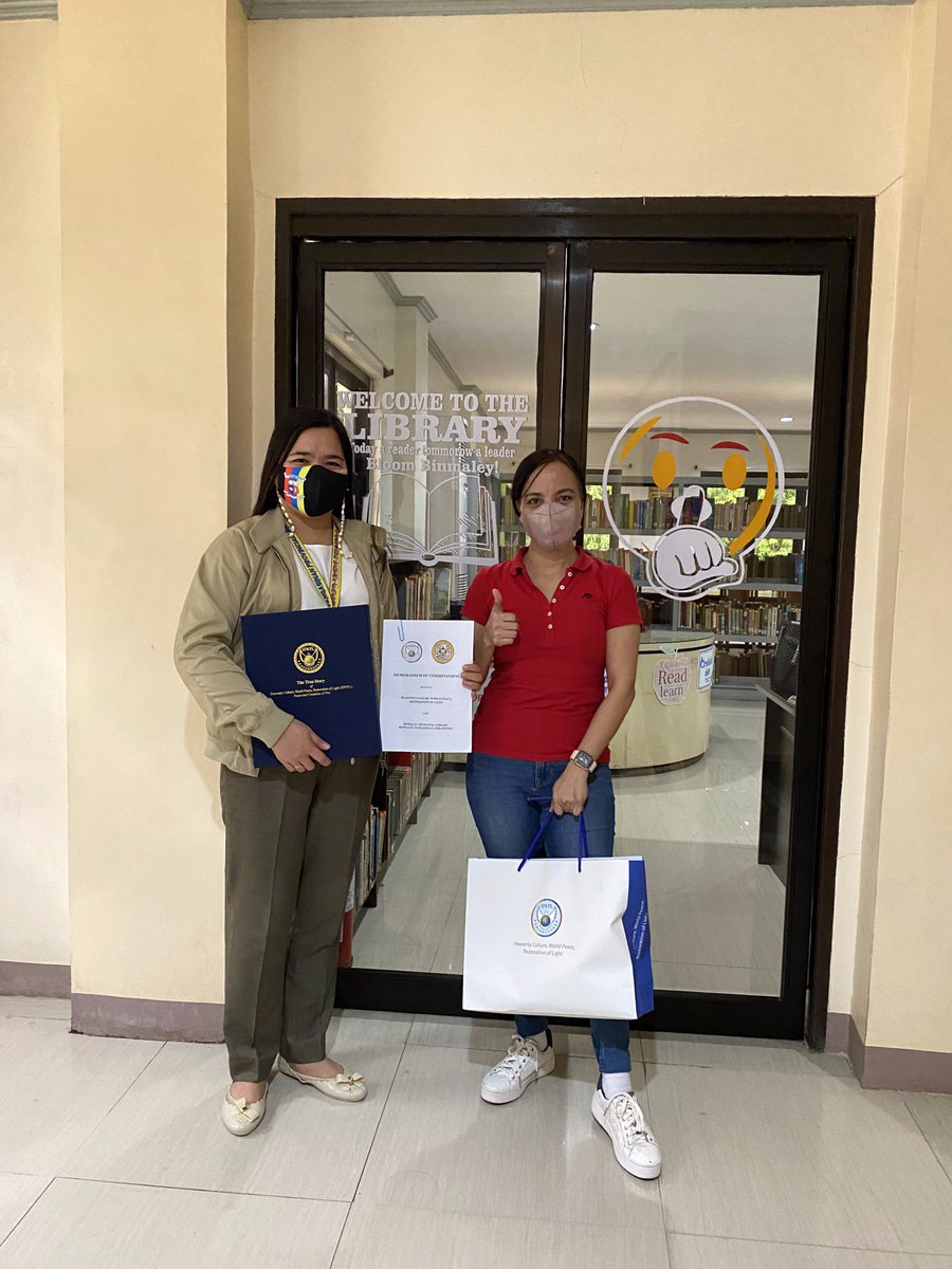 hwpl_ph's tweet photo. #PeaceLibrary | Binmaley Municipal Library in Pangasinan signed a Memorandum of Understanding with HWPL last month for the establishment of a Peace Corner.
#HWPL #Together_Peace #WeAreOne #PeaceCorner
#DPCW #LP #LawforPeace #Spreadingthecultureofpeace https://t.co/LJXn328Aed