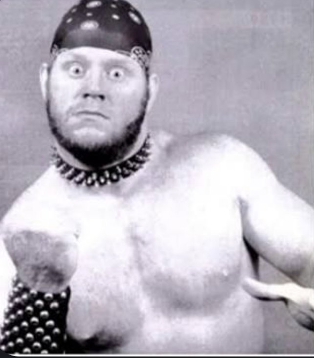 lord_loftus's tweet photo. Is this @undertaker or @timthetatman ? https://t.co/SGIueG5Rnl