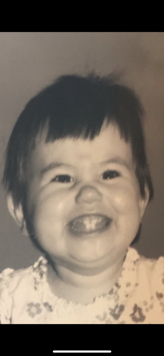 wllz1972's tweet photo. Happy 17th birthday to my little Ava. Have a great day in PEI🥎🎉🥳❤️ https://t.co/aNMOZnLGxC