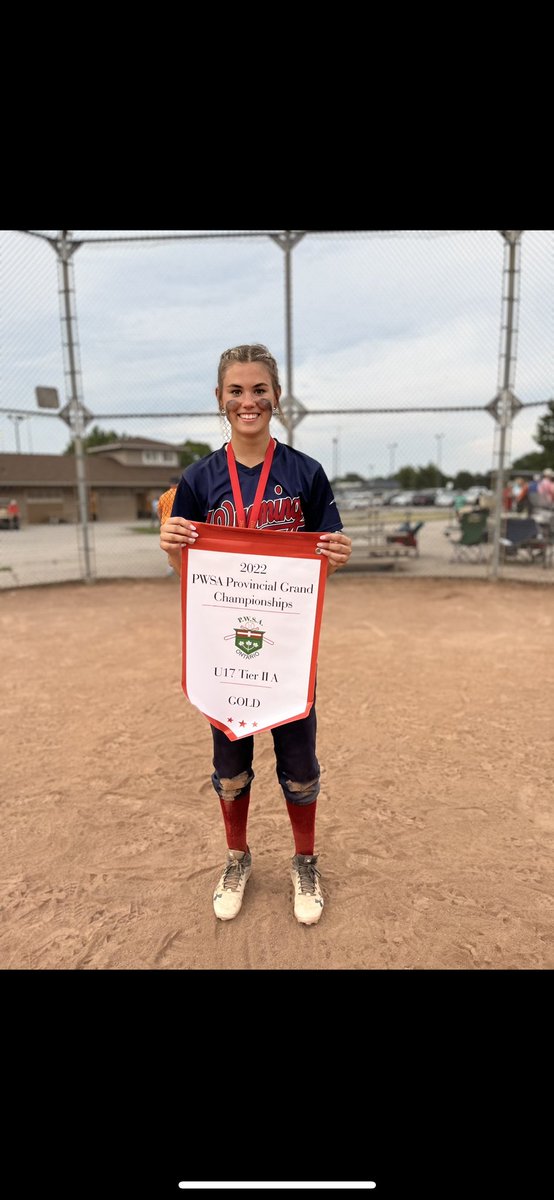 wllz1972's tweet photo. Happy 17th birthday to my little Ava. Have a great day in PEI🥎🎉🥳❤️ https://t.co/aNMOZnLGxC