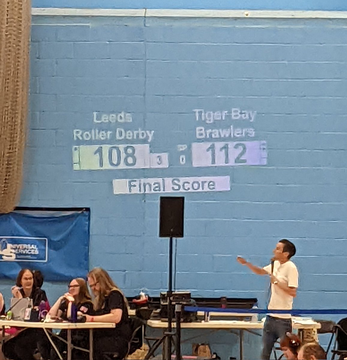 Well that's what we call a GAME! <a href="/peakriggs/">Riggs:</a> calling an absolutely nail-biting near draw between <a href="/WeAreLeedsRD/">Leeds Roller Derby</a> 108 and <a href="/tigerbaybrawler/">Tiger Bay Brawlers</a> 112