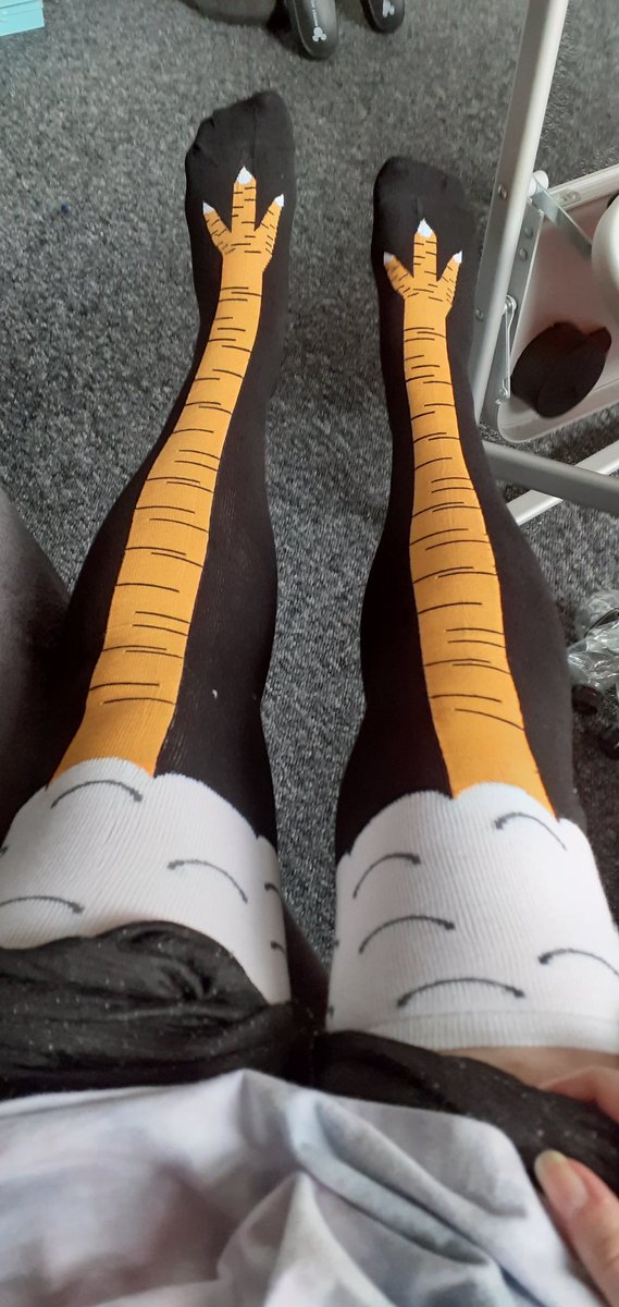 YourLittleDevil's tweet photo. Just got the viral #TikTok chicken feet socks omfg 🤣🤣 https://t.co/NM2F9L89ug
