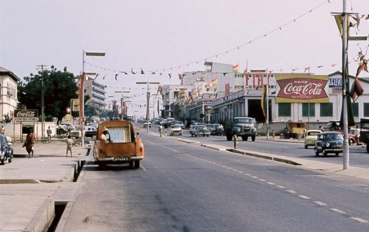kalyppokids's tweet photo. The streets of Accra in the 1960’s.

#KumasiRadioStories #kumasi #Accra https://t.co/JsV7FCTmSo