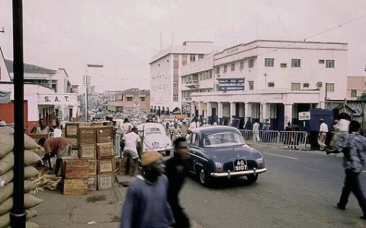 kalyppokids's tweet photo. The streets of Accra in the 1960’s.

#KumasiRadioStories #kumasi #Accra https://t.co/JsV7FCTmSo