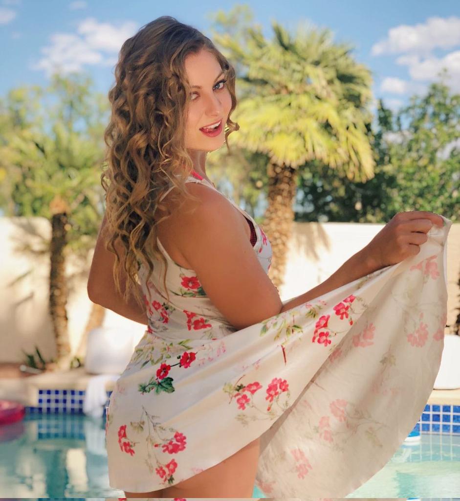 _anna1_3's tweet photo. DM for Meet up😋🍆💦 https://t.co/TptmNnuuUB