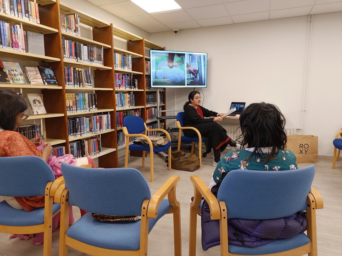 indembiceland's tweet photo. Some pics from today's workshop on - Warps & Wefts: The Tapestry of India by Dr. Shilpa Khatri Babbar, Chair of Indian Studies at the University of Iceland at Gardabaer Library!
#IconicWeek #IndiaHandloom #AmritMahotsav
@AmritMahotsav https://t.co/FpOlKcJoMI