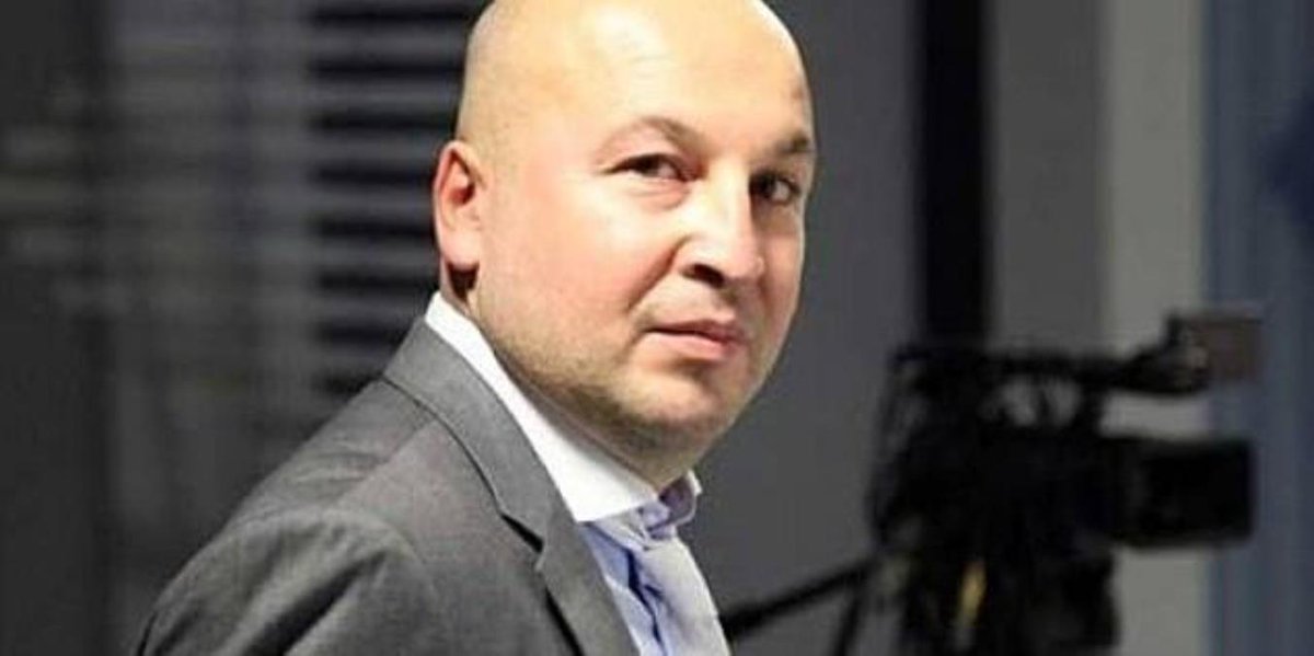 📌Sedat Peker: "Cumhurbaşkanı Danışmanı Serkan Taranoğlu evli bir kadınla cinsel ilişkiye girdi. İlişkiyi videoya alan kadın şantaj yaptı."

📌"Taranoğlu, 'Kasedim var, para bulamazsam Erdoğan'a gönderecekler' diyerek Marka Yatırım Holding'in sahibinden 4 milyon TL para istedi"