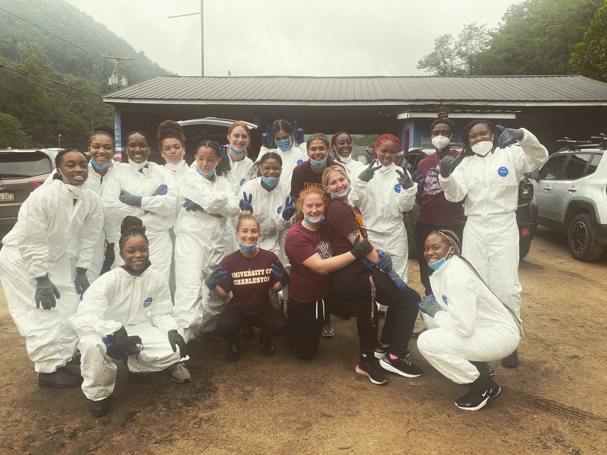 ucwv_wbb's tweet photo. UC Women’s Basketball helping with flood relief in Smithers, West Virginia. It was a very humbling experience and we were happy to be able to help with community pick up. https://t.co/N1zJnJnV9C