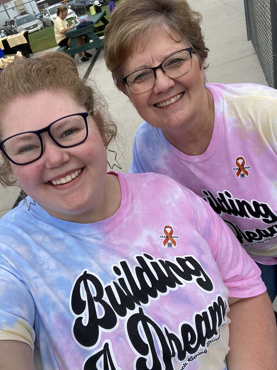 STOKEDTeaching's tweet photo. Love building dreams with this dream team! Blessed to have been able to volunteer for the Jason Holland 5K honoring Chase White! @RSE_HCS @OLH_HCS #BetterTogether #TeamChase https://t.co/ABjS8goKoU