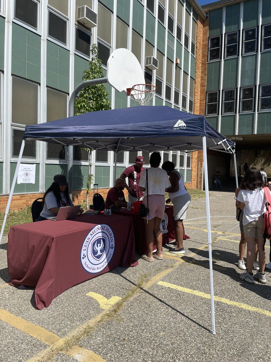 LMMarinNPS's tweet photo. Join Luis Munoz Marin for their annual barbecue . We are here til 1pm. RAFFLES, FOOD AND OTHER PRIZES! https://t.co/nZkcBT3kK4