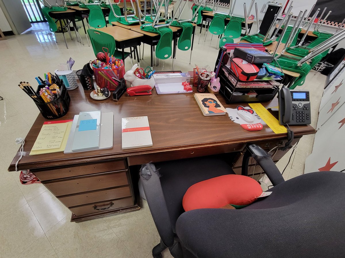 Melanie Jenkins (@uhdt2007) on Twitter photo Happy Saturday #teachertwitter! Week 1 is done and what a wonderful week it was! 🤔- what is your #SchoolYearsResolution? Mine- leave my desk as clutter free as possible. I'm off to a great start!
<a href="/yolanda_guzman1/">Ms.Guzman</a> @RuthGiles <a href="/SaraYRodrigu3z/">ScienceInFifth👩🏻🔬</a> <a href="/RickettsDeirdre/">Deirdre</a> <a href="/LetySifuentes/">Lety Sifuentes</a> <a href="/MsHisd/">Ms. L. Dillard HISD</a> Happy Saturday #teachertwitter! Week 1 is done and what a wonderful week it was! 🤔- what is your #SchoolYearsResolution? Mine- leave my desk as clutter free as possible. I'm off to a great start!
<a href="/yolanda_guzman1/">Ms.Guzman</a> @RuthGiles <a href="/SaraYRodrigu3z/">ScienceInFifth👩🏻🔬</a> <a href="/RickettsDeirdre/">Deirdre</a> <a href="/LetySifuentes/">Lety Sifuentes</a> <a href="/MsHisd/">Ms. L. Dillard HISD</a>