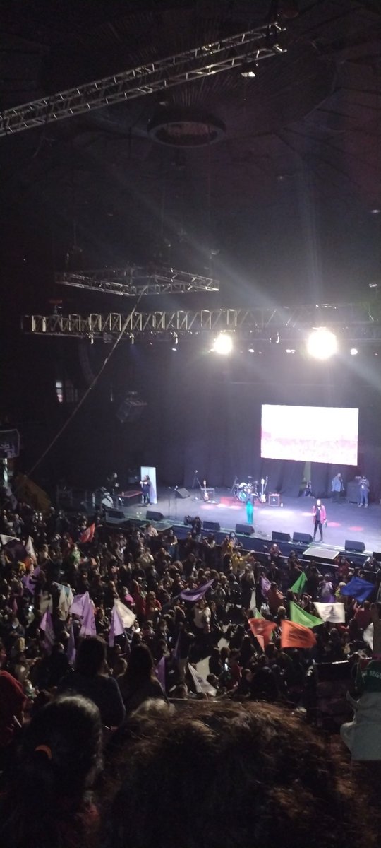 Caupolicanazo feminista del apruebo!
Porque ya no queremos esa constitución añeja y violenta. Por mi, mi hija, mi madre, mis amigas y hermanas! Yo apruebo este 4 septiembre
#Apruebodesalida
<a href="/GobiernodeChile/">Gobierno de Chile</a>